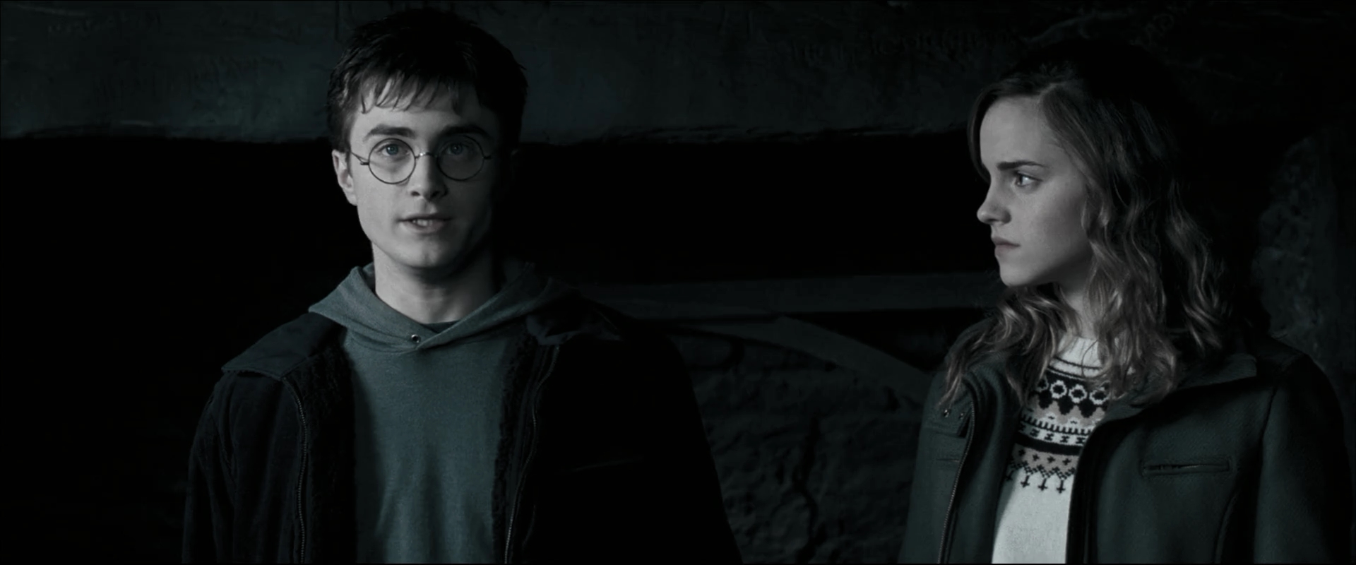 EmmaWatsonFan_dot_nl-HarryPotterAndTheOrderOfThePhoenix3209.jpg