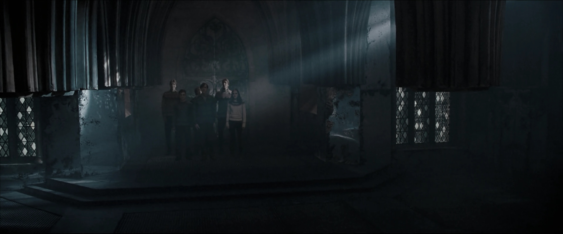 EmmaWatsonFan_dot_nl-HarryPotterAndTheOrderOfThePhoenix3399.jpg