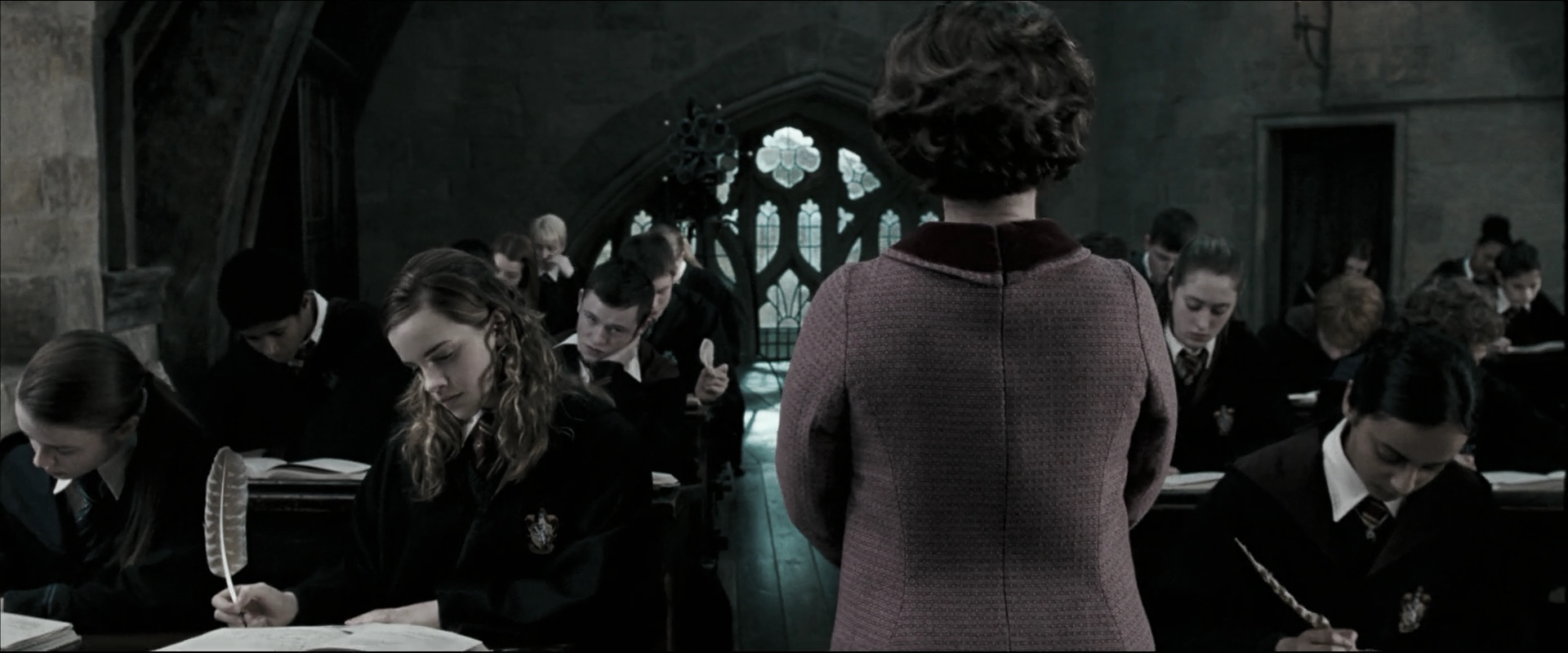EmmaWatsonFan_dot_nl-HarryPotterAndTheOrderOfThePhoenix3453.jpg