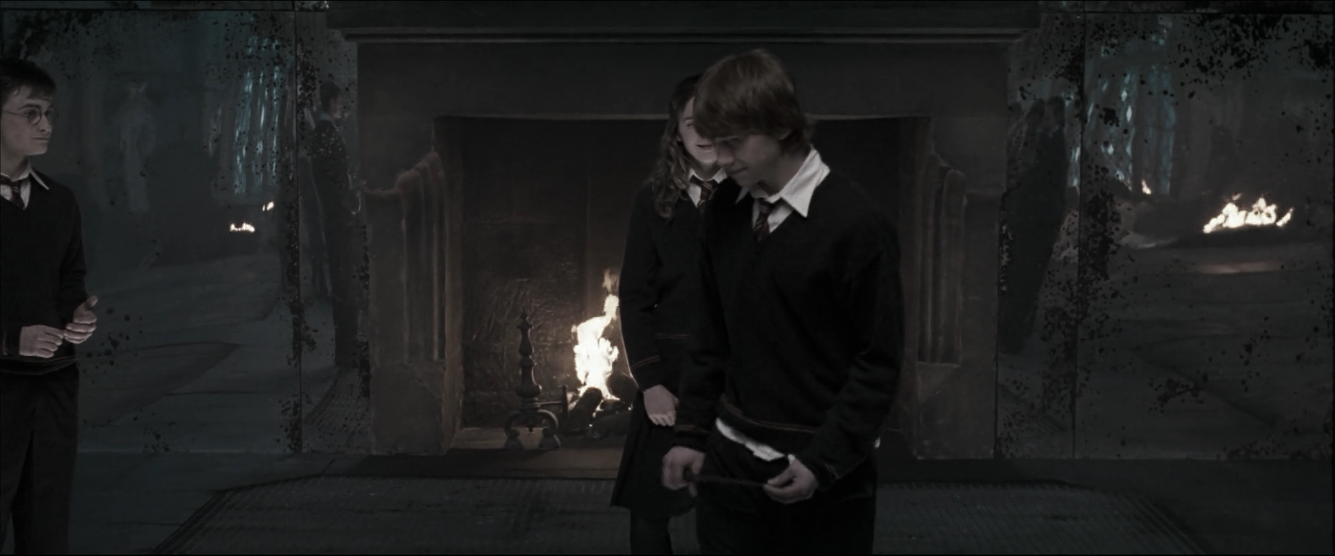 EmmaWatsonFan_dot_nl-HarryPotterAndTheOrderOfThePhoenix3506.jpg