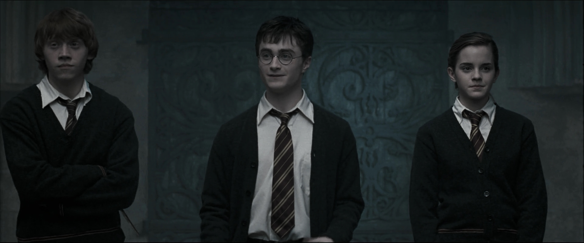 EmmaWatsonFan_dot_nl-HarryPotterAndTheOrderOfThePhoenix3723.jpg