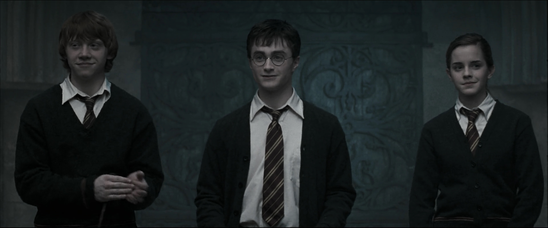 EmmaWatsonFan_dot_nl-HarryPotterAndTheOrderOfThePhoenix3727.jpg