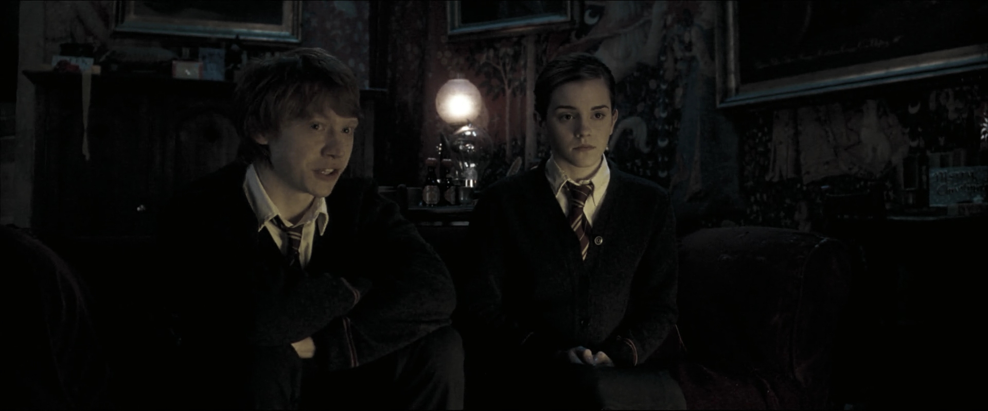 EmmaWatsonFan_dot_nl-HarryPotterAndTheOrderOfThePhoenix3889.jpg
