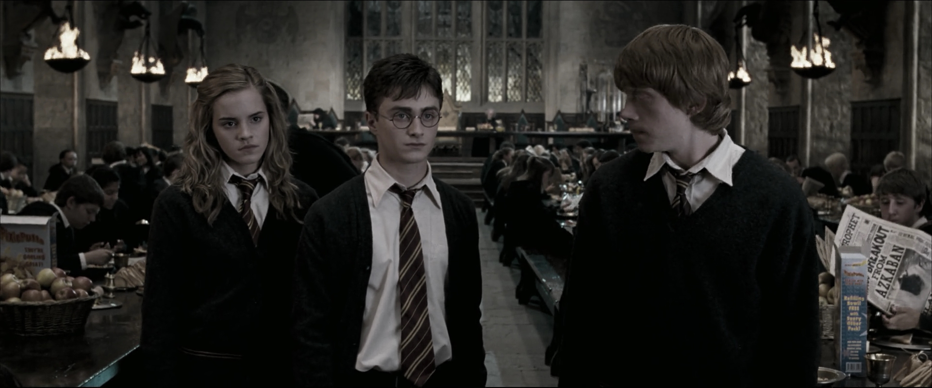 EmmaWatsonFan_dot_nl-HarryPotterAndTheOrderOfThePhoenix4700.jpg