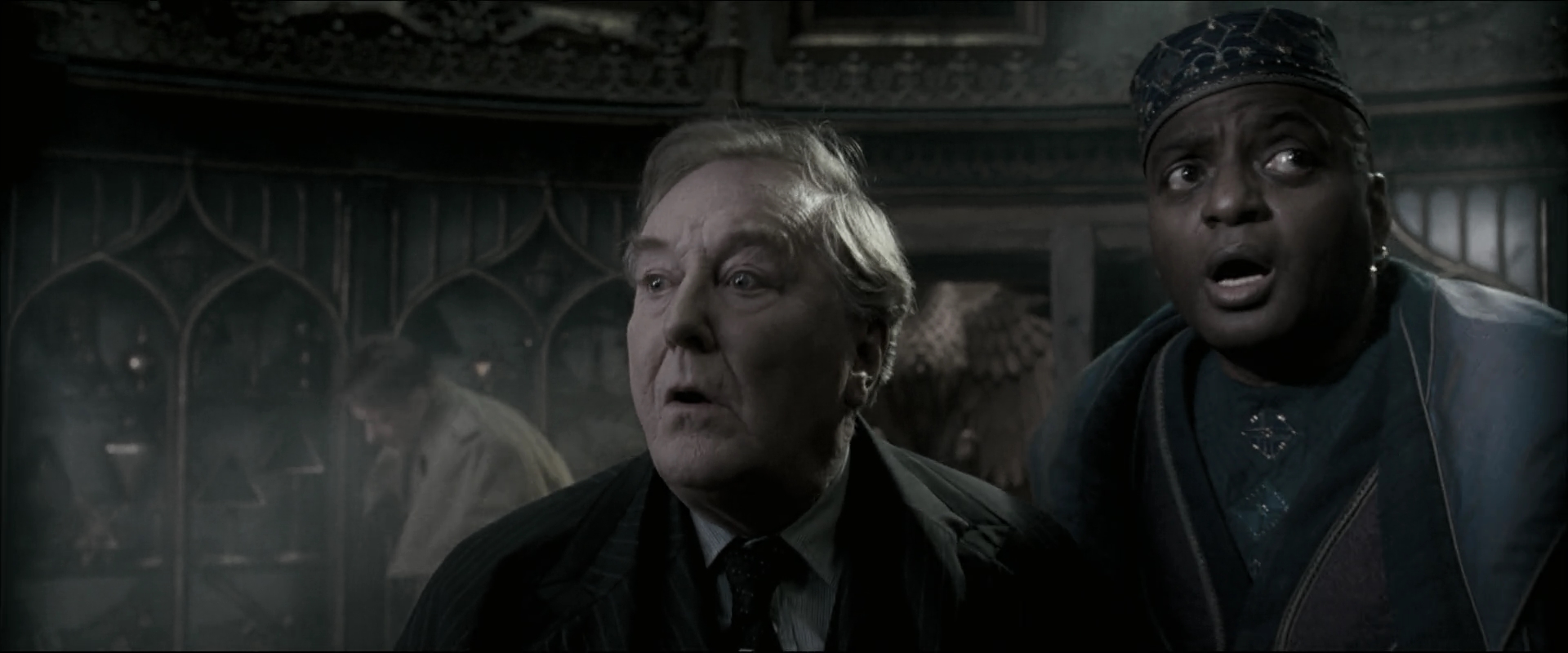 EmmaWatsonFan_dot_nl-HarryPotterAndTheOrderOfThePhoenix4961.jpg