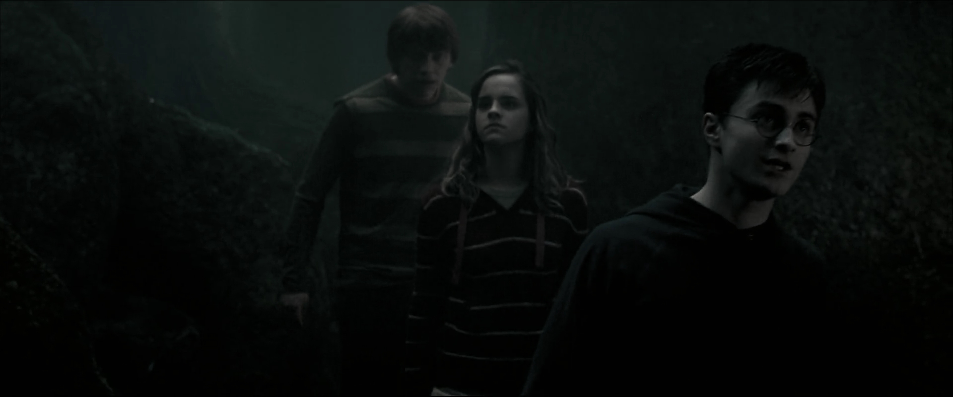 EmmaWatsonFan_dot_nl-HarryPotterAndTheOrderOfThePhoenix5145.jpg