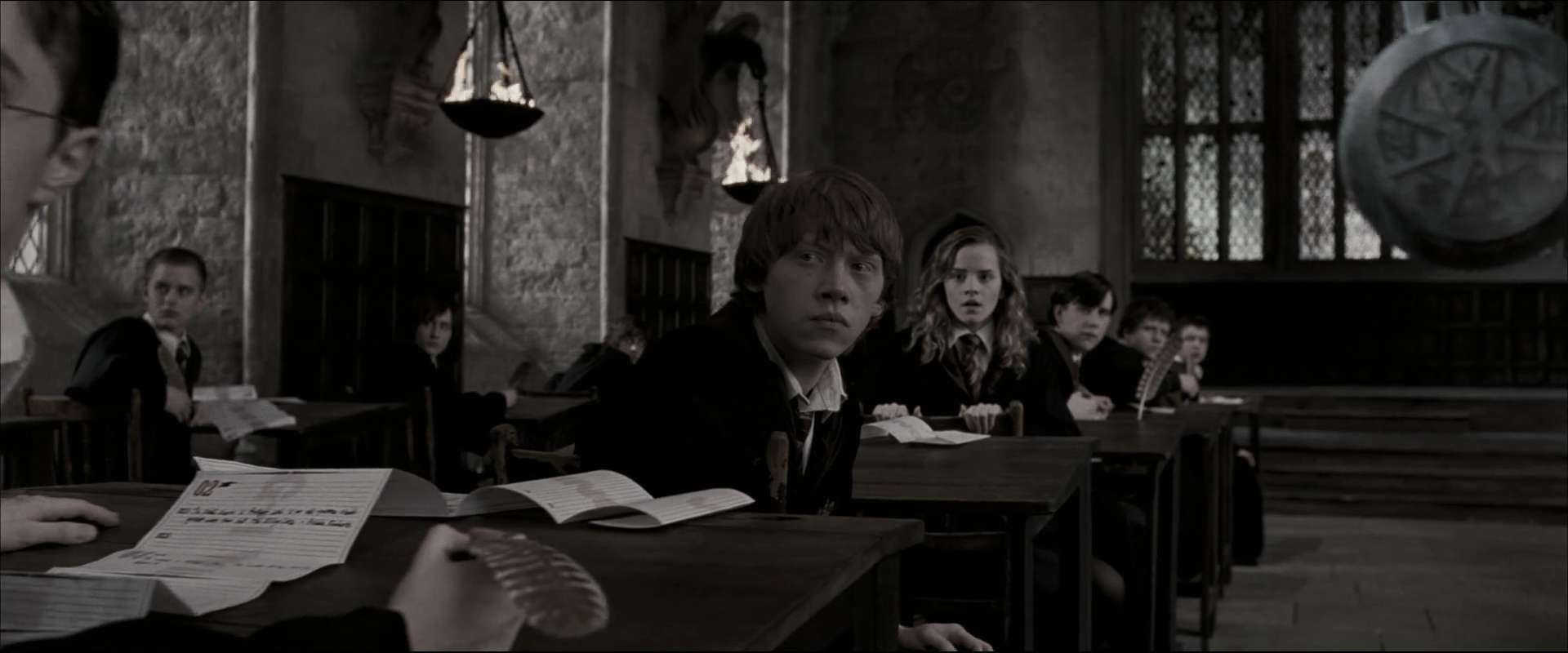EmmaWatsonFan_dot_nl-HarryPotterAndTheOrderOfThePhoenix5556.jpg