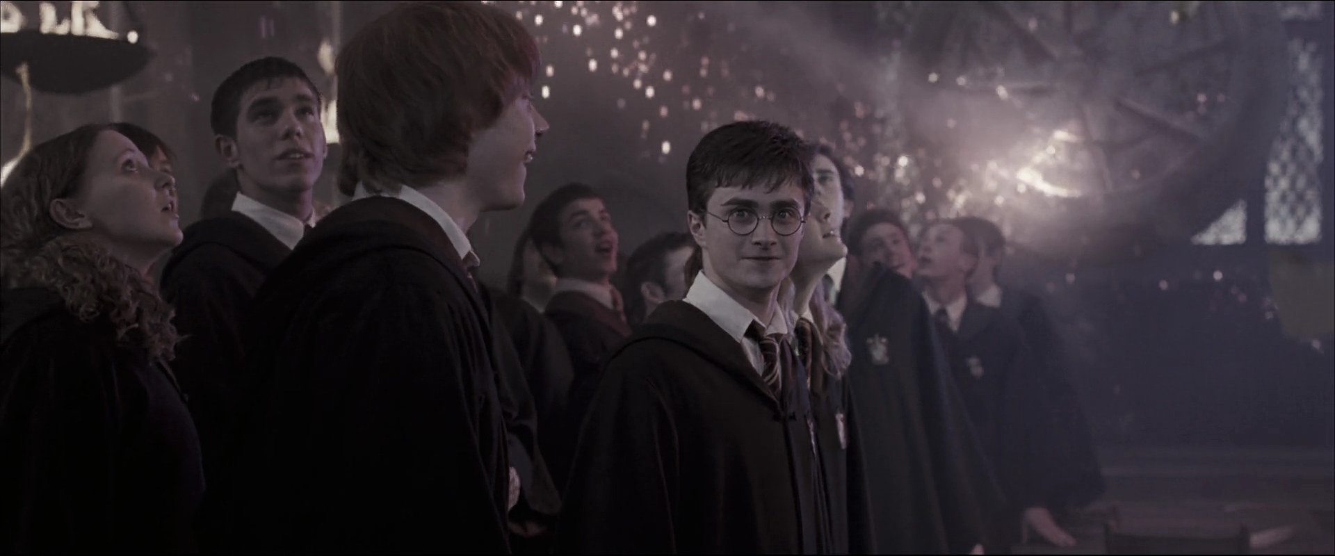 EmmaWatsonFan_dot_nl-HarryPotterAndTheOrderOfThePhoenix5616.jpg