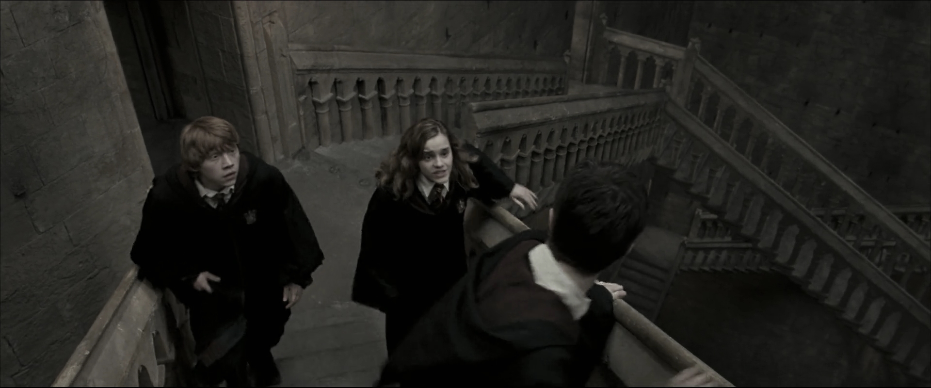 EmmaWatsonFan_dot_nl-HarryPotterAndTheOrderOfThePhoenix5746.jpg