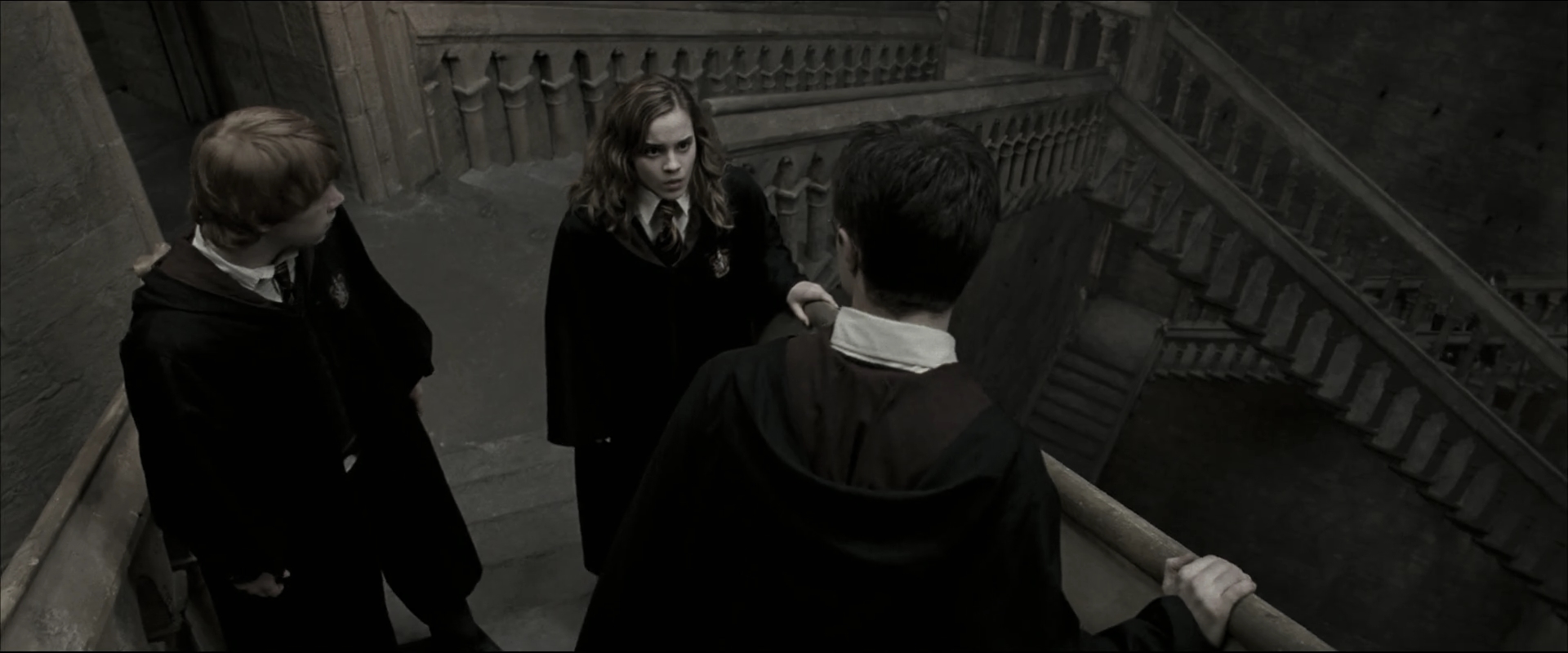 EmmaWatsonFan_dot_nl-HarryPotterAndTheOrderOfThePhoenix5749.jpg