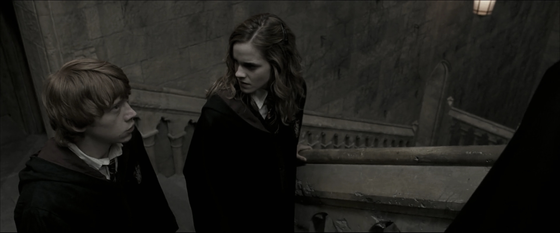 EmmaWatsonFan_dot_nl-HarryPotterAndTheOrderOfThePhoenix5765.jpg