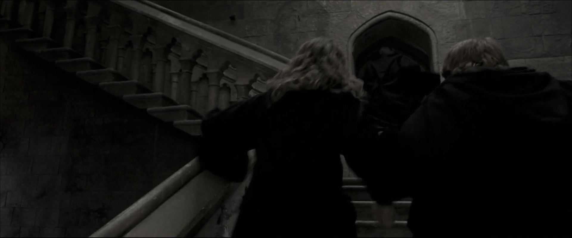 EmmaWatsonFan_dot_nl-HarryPotterAndTheOrderOfThePhoenix5769.jpg