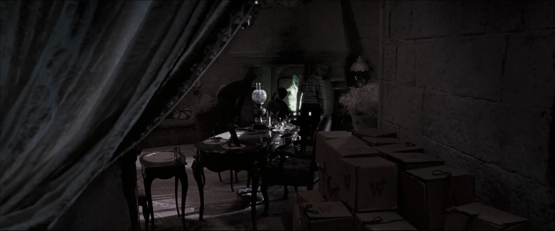 EmmaWatsonFan_dot_nl-HarryPotterAndTheOrderOfThePhoenix5790.jpg
