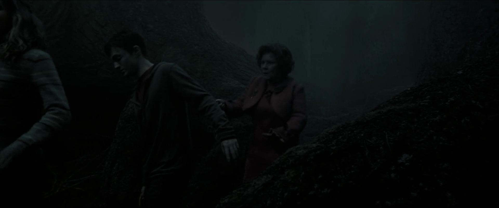 EmmaWatsonFan_dot_nl-HarryPotterAndTheOrderOfThePhoenix5918.jpg