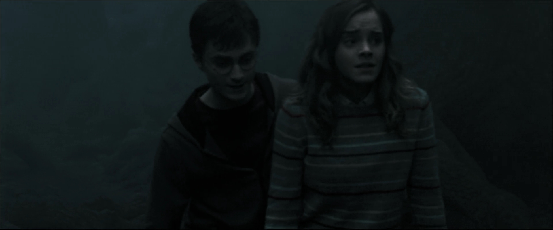 EmmaWatsonFan_dot_nl-HarryPotterAndTheOrderOfThePhoenix5927.jpg