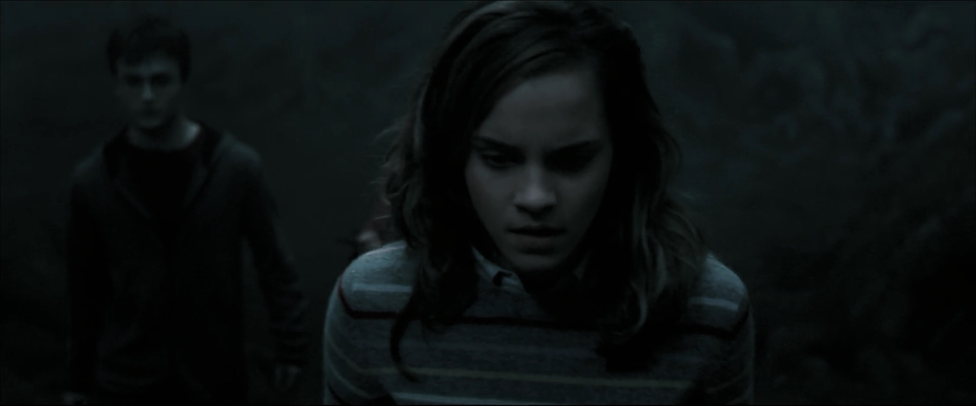 EmmaWatsonFan_dot_nl-HarryPotterAndTheOrderOfThePhoenix5935.jpg