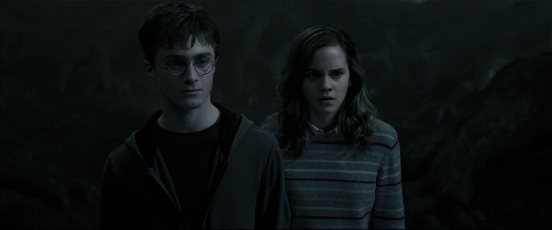 EmmaWatsonFan_dot_nl-HarryPotterAndTheOrderOfThePhoenix5964.jpg