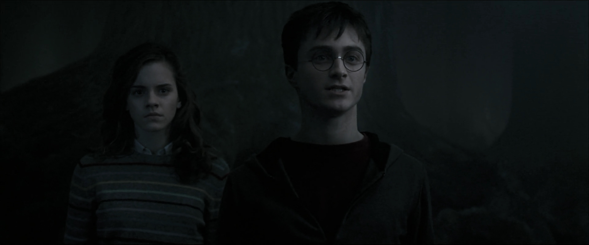 EmmaWatsonFan_dot_nl-HarryPotterAndTheOrderOfThePhoenix6049.jpg
