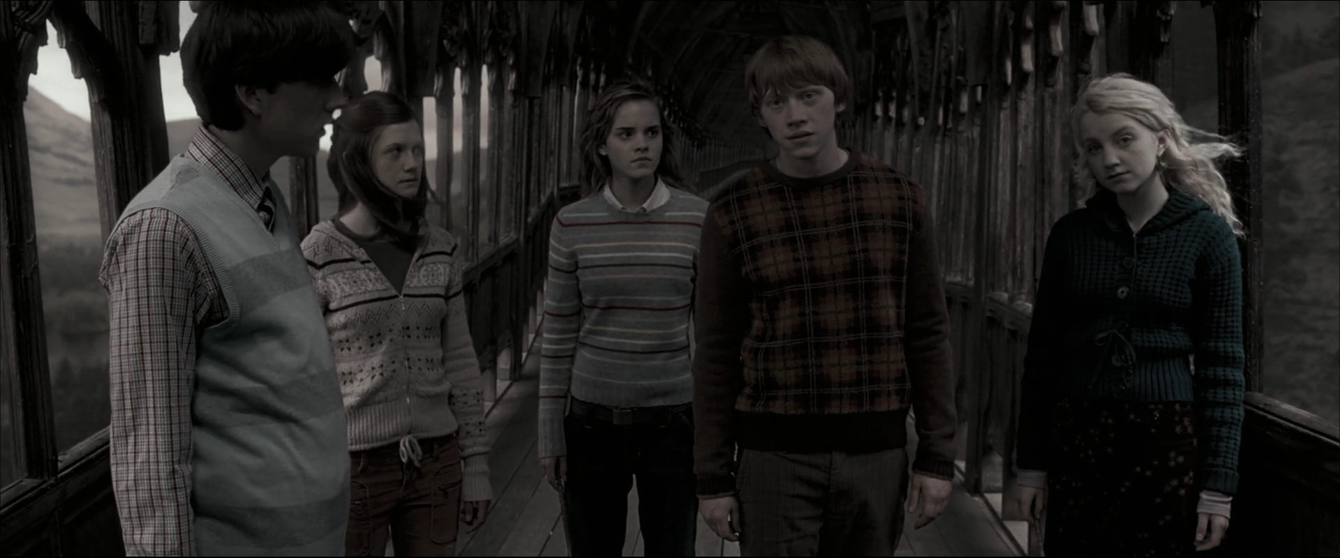 EmmaWatsonFan_dot_nl-HarryPotterAndTheOrderOfThePhoenix6109.jpg
