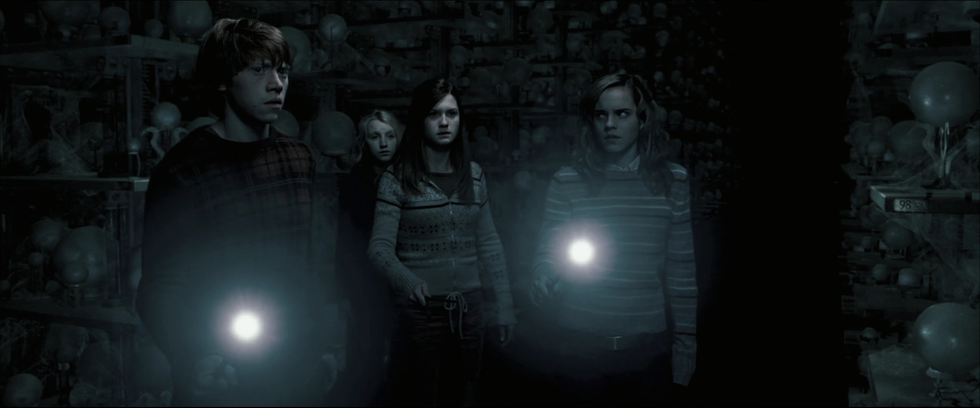 EmmaWatsonFan_dot_nl-HarryPotterAndTheOrderOfThePhoenix6297.jpg
