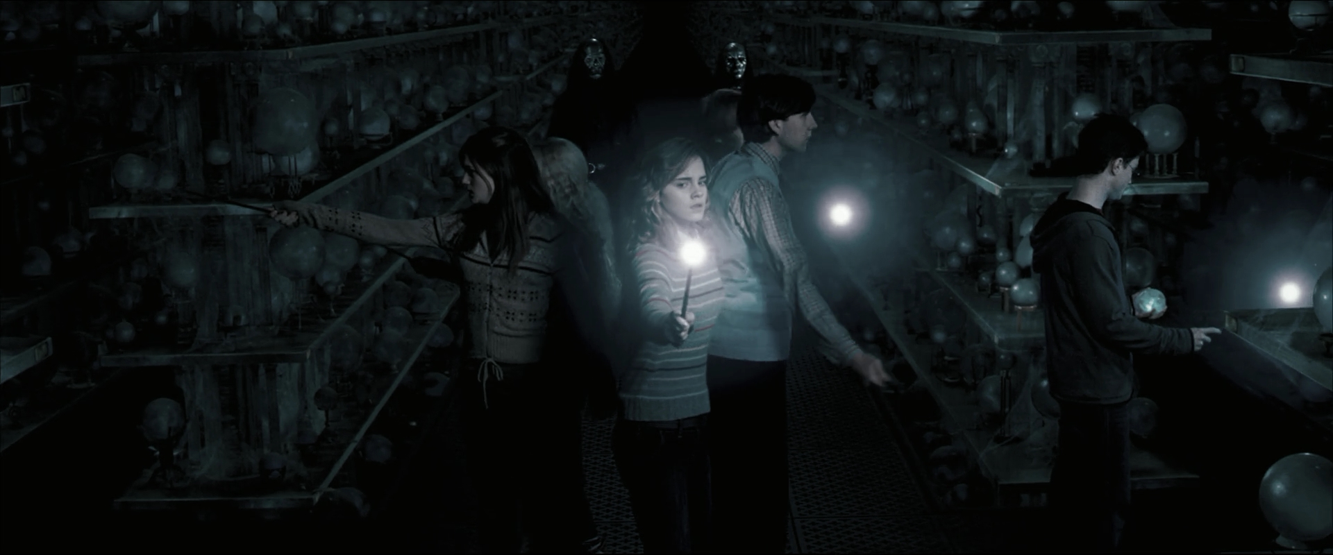 EmmaWatsonFan_dot_nl-HarryPotterAndTheOrderOfThePhoenix6393.jpg