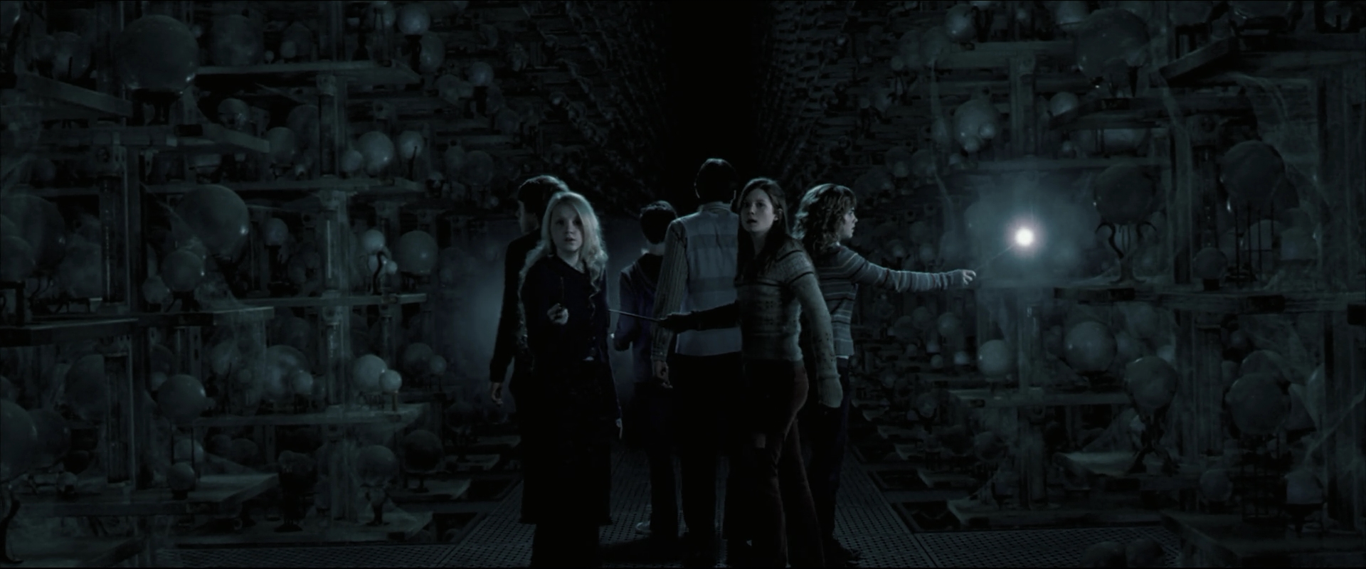EmmaWatsonFan_dot_nl-HarryPotterAndTheOrderOfThePhoenix6428.jpg EmmaWatsonFan_dot_nl-HarryPotterAndTheOrderOfThePhoenix6428.jpg