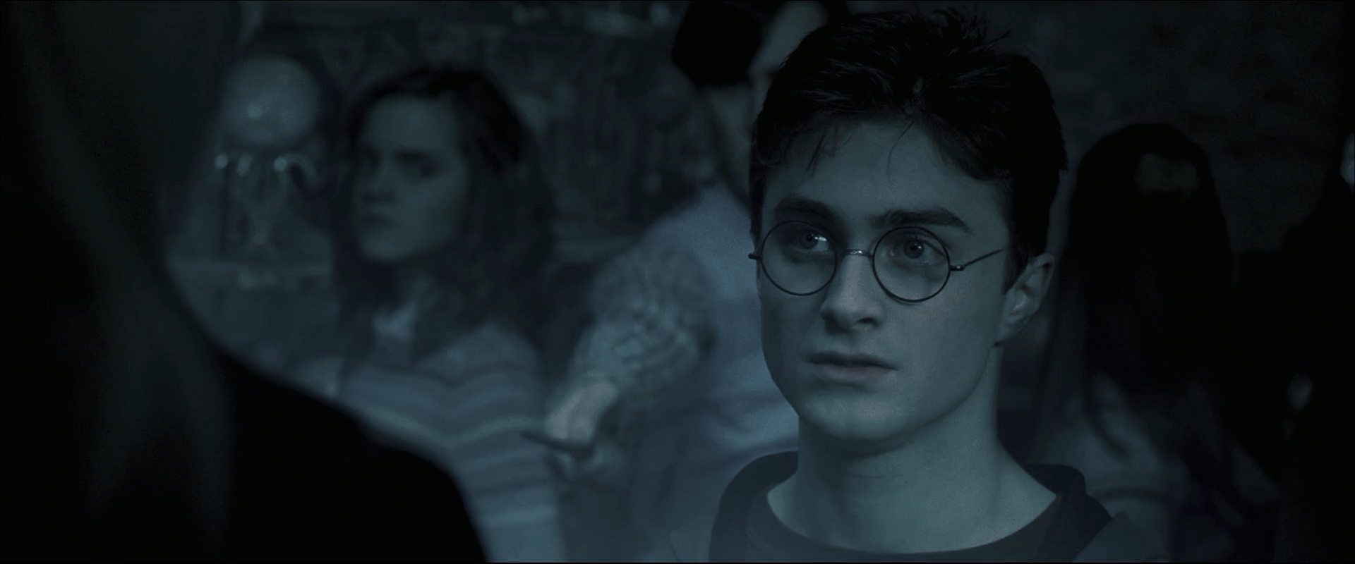 EmmaWatsonFan_dot_nl-HarryPotterAndTheOrderOfThePhoenix6438.jpg EmmaWatsonFan_dot_nl-HarryPotterAndTheOrderOfThePhoenix6438.jpg