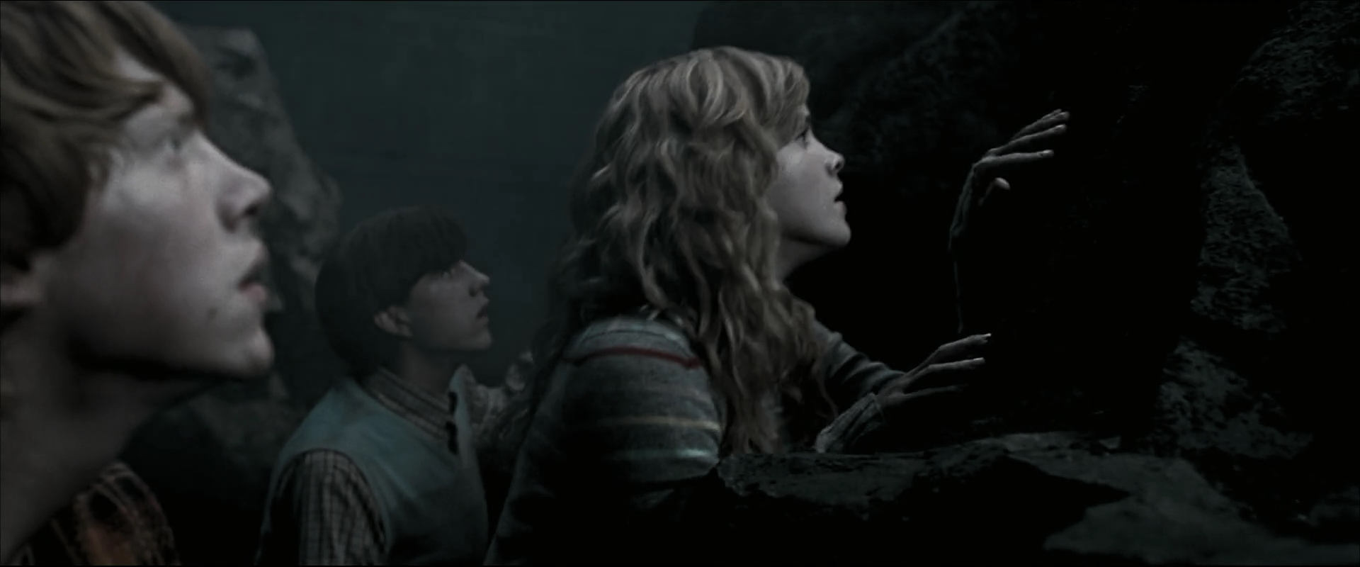 EmmaWatsonFan_dot_nl-HarryPotterAndTheOrderOfThePhoenix6759.jpg