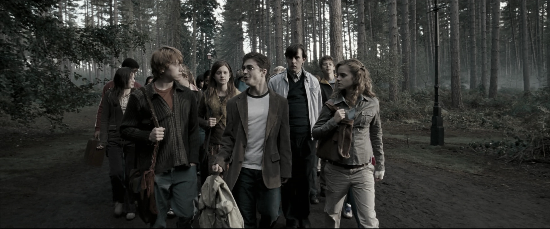 EmmaWatsonFan_dot_nl-HarryPotterAndTheOrderOfThePhoenix7434.jpg
