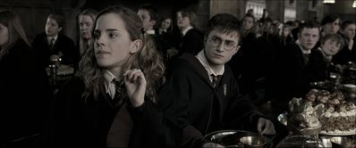 EmmaWatsonFan_dot_nl-HarryPotterAndTheOrderOfThePhoenix1791.jpg