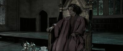 EmmaWatsonFan_dot_nl-HarryPotterAndTheOrderOfThePhoenix5062.jpg