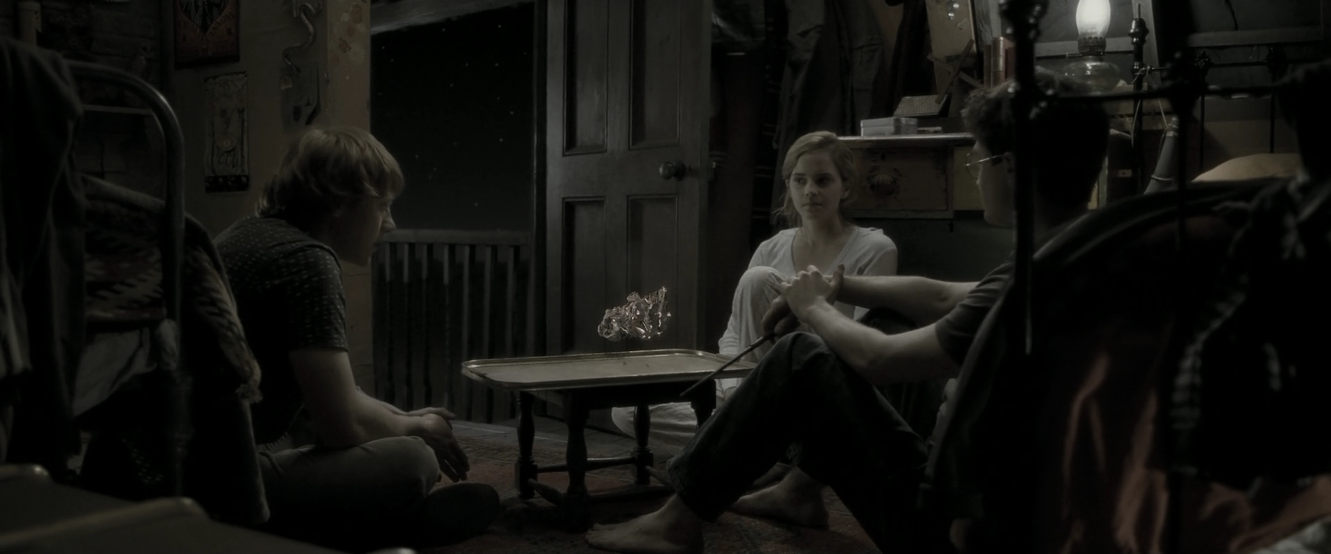 EmmaWatsonFan_dot_nl-HarryPotterAndTheHalfBloodPrince0797.jpg