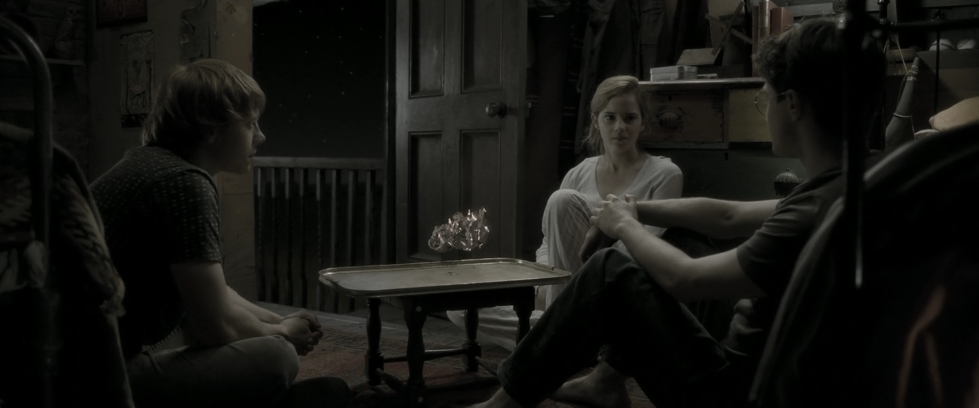 EmmaWatsonFan_dot_nl-HarryPotterAndTheHalfBloodPrince0826.jpg