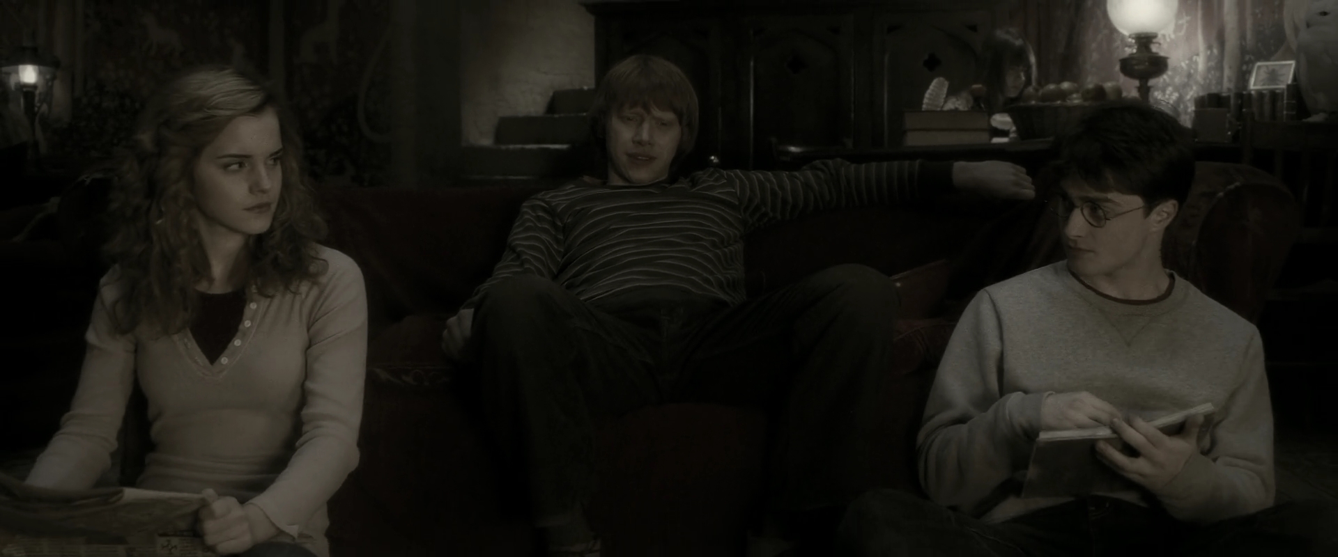 EmmaWatsonFan_dot_nl-HarryPotterAndTheHalfBloodPrince2793.jpg EmmaWatsonFan_dot_nl-HarryPotterAndTheHalfBloodPrince2793.jpg