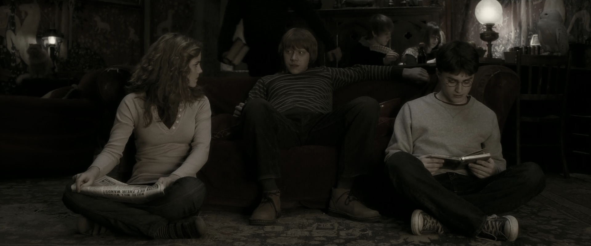 EmmaWatsonFan_dot_nl-HarryPotterAndTheHalfBloodPrince2820.jpg EmmaWatsonFan_dot_nl-HarryPotterAndTheHalfBloodPrince2820.jpg