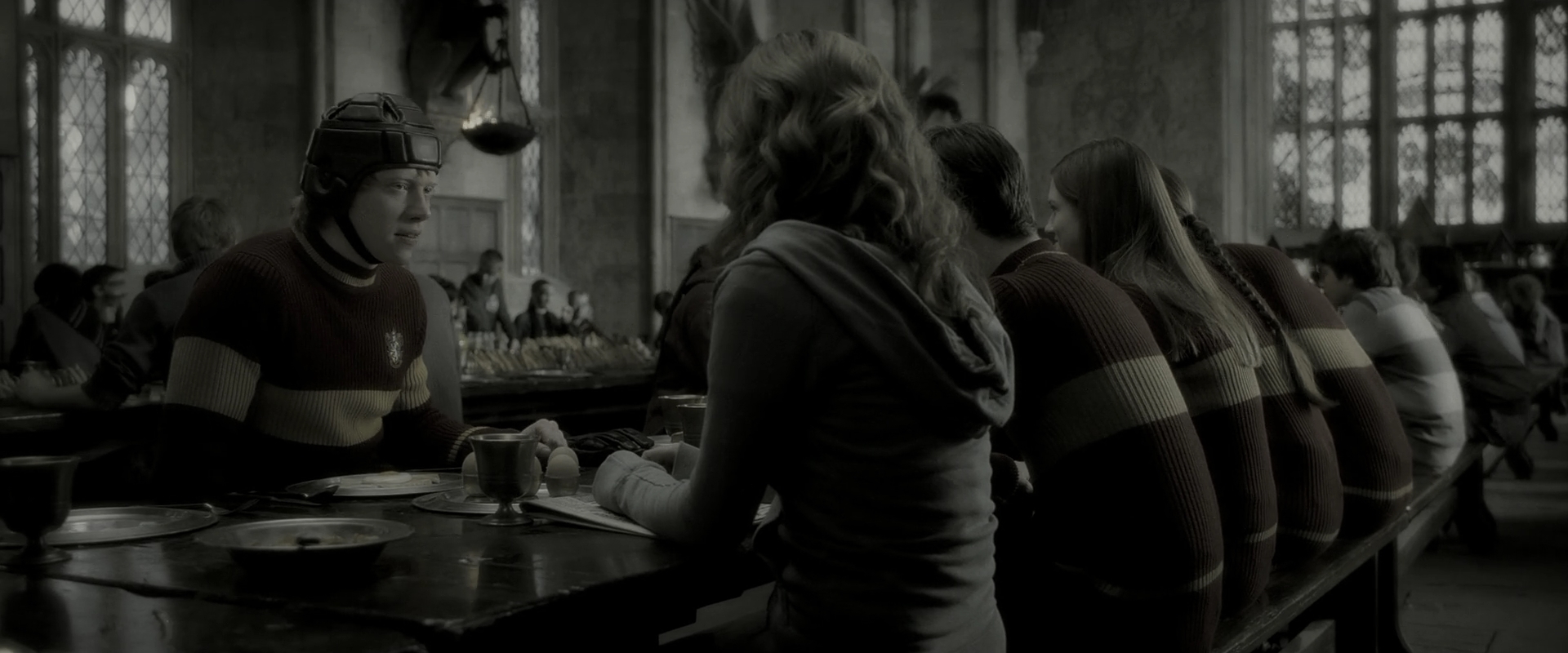 EmmaWatsonFan_dot_nl-HarryPotterAndTheHalfBloodPrince3558.jpg