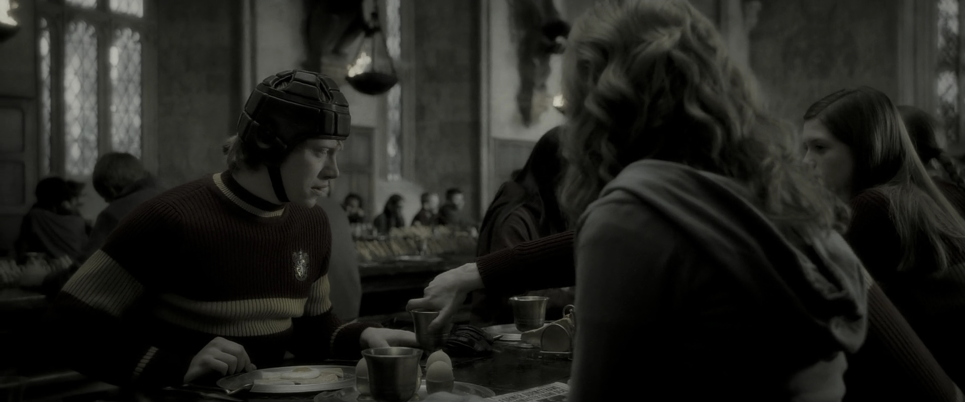 EmmaWatsonFan_dot_nl-HarryPotterAndTheHalfBloodPrince3579.jpg