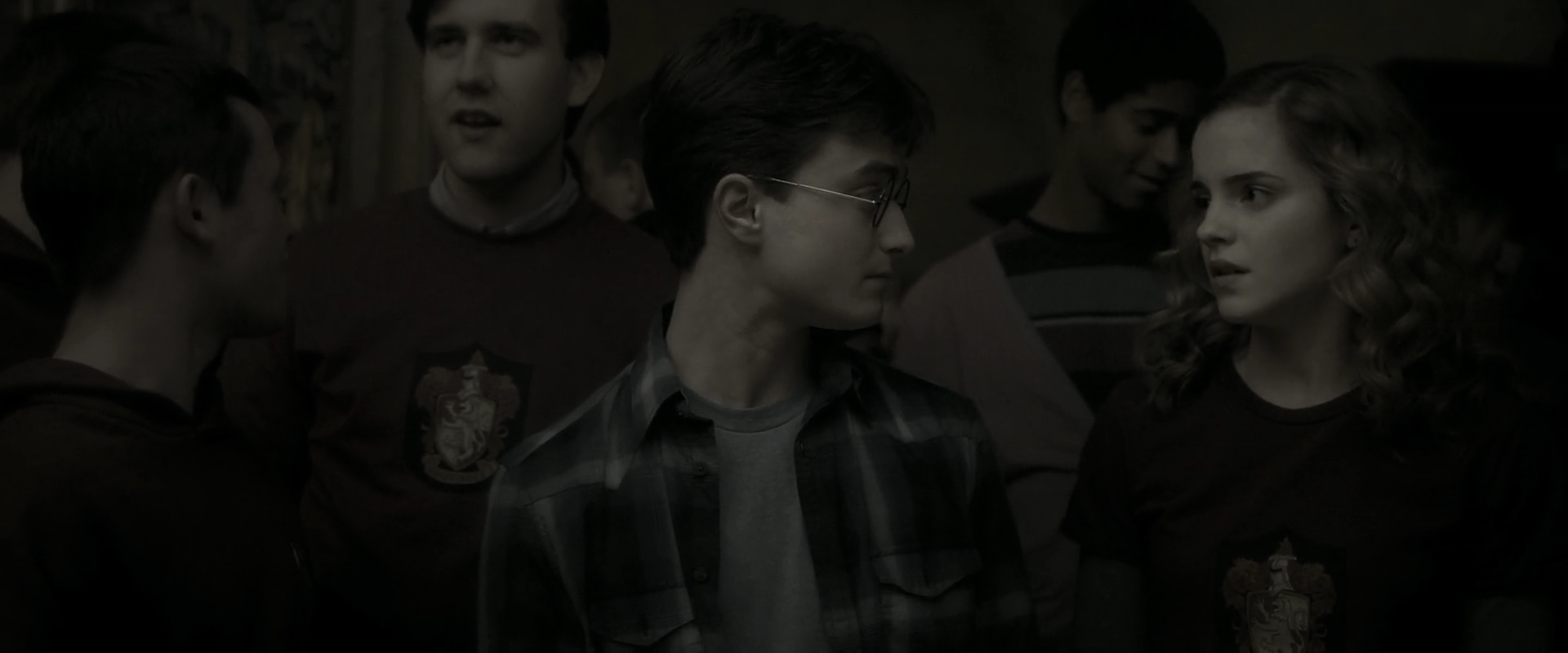 EmmaWatsonFan_dot_nl-HarryPotterAndTheHalfBloodPrince3711.jpg
