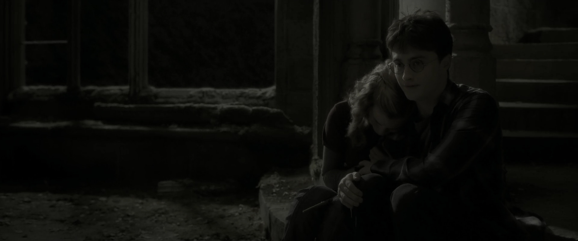 EmmaWatsonFan_dot_nl-HarryPotterAndTheHalfBloodPrince3853.jpg
