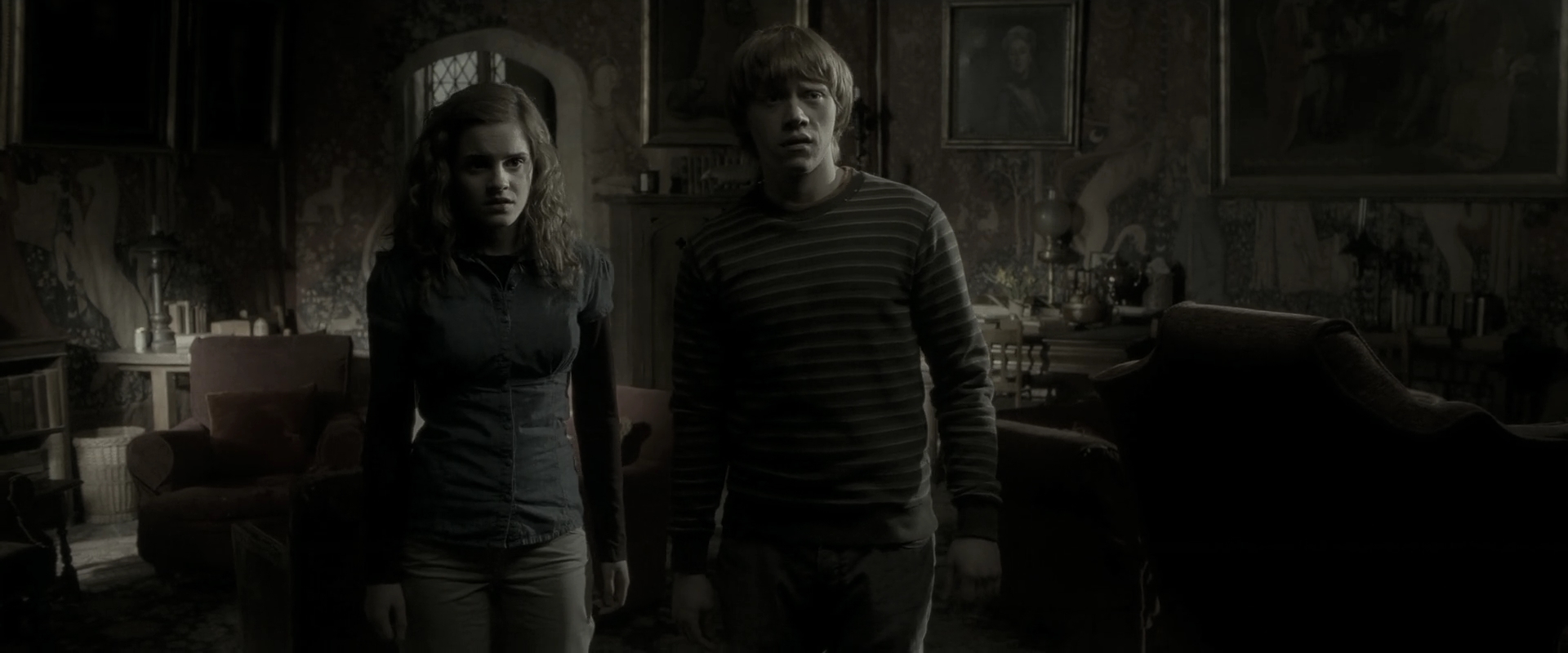 EmmaWatsonFan_dot_nl-HarryPotterAndTheHalfBloodPrince6079.jpg