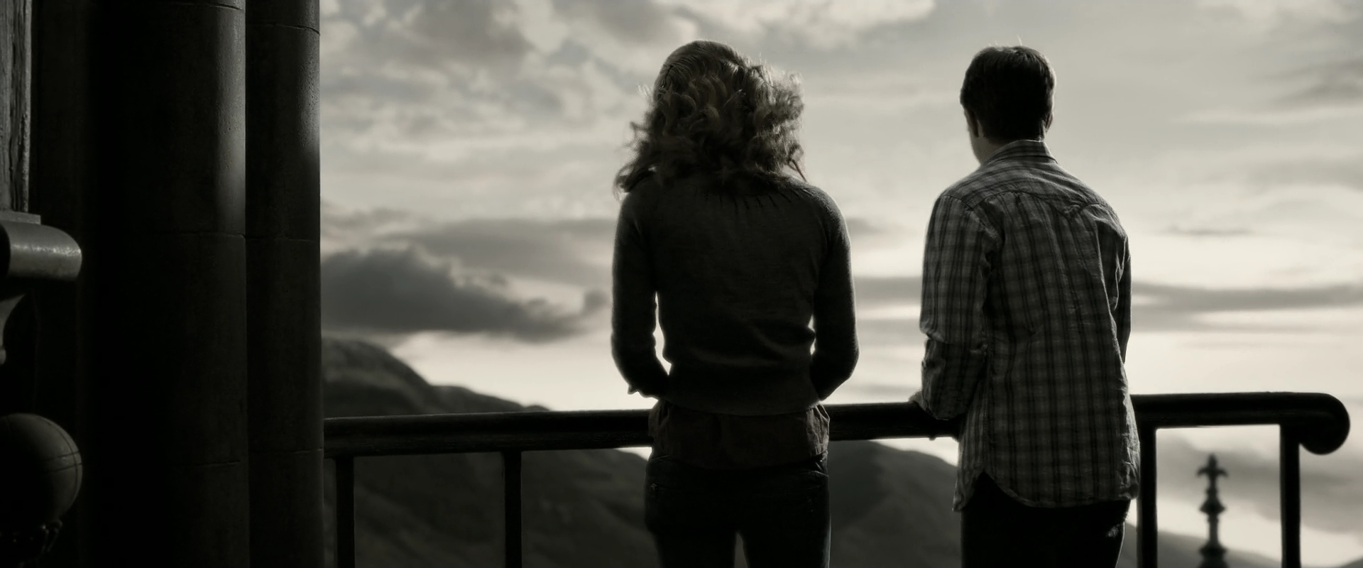 EmmaWatsonFan_dot_nl-HarryPotterAndTheHalfBloodPrince8300.jpg EmmaWatsonFan_dot_nl-HarryPotterAndTheHalfBloodPrince8300.jpg