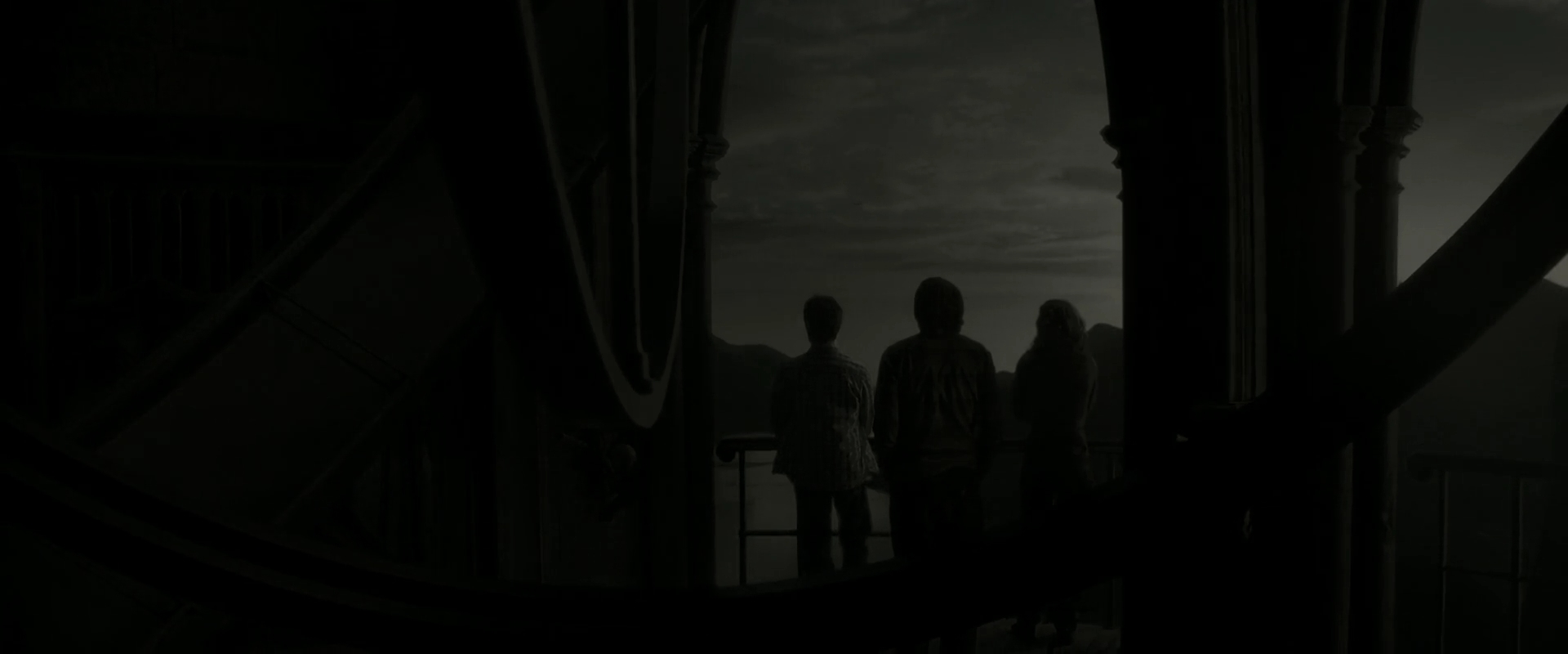 EmmaWatsonFan_dot_nl-HarryPotterAndTheHalfBloodPrince8390.jpg