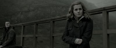 EmmaWatsonFan_dot_nl-HarryPotterAndTheHalfBloodPrince2765.jpg