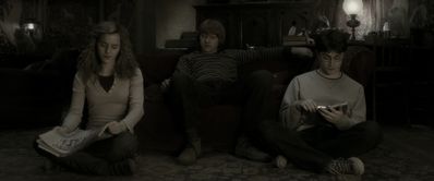 EmmaWatsonFan_dot_nl-HarryPotterAndTheHalfBloodPrince2798.jpg