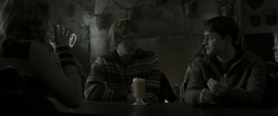 EmmaWatsonFan_dot_nl-HarryPotterAndTheHalfBloodPrince3015.jpg