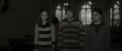 EmmaWatsonFan_dot_nl-HarryPotterAndTheHalfBloodPrince3132.jpg