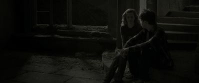 EmmaWatsonFan_dot_nl-HarryPotterAndTheHalfBloodPrince3799.jpg