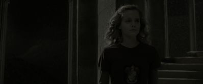 EmmaWatsonFan_dot_nl-HarryPotterAndTheHalfBloodPrince3836.jpg