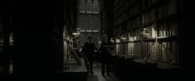 EmmaWatsonFan_dot_nl-HarryPotterAndTheHalfBloodPrince3938.jpg