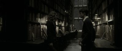 EmmaWatsonFan_dot_nl-HarryPotterAndTheHalfBloodPrince3966.jpg